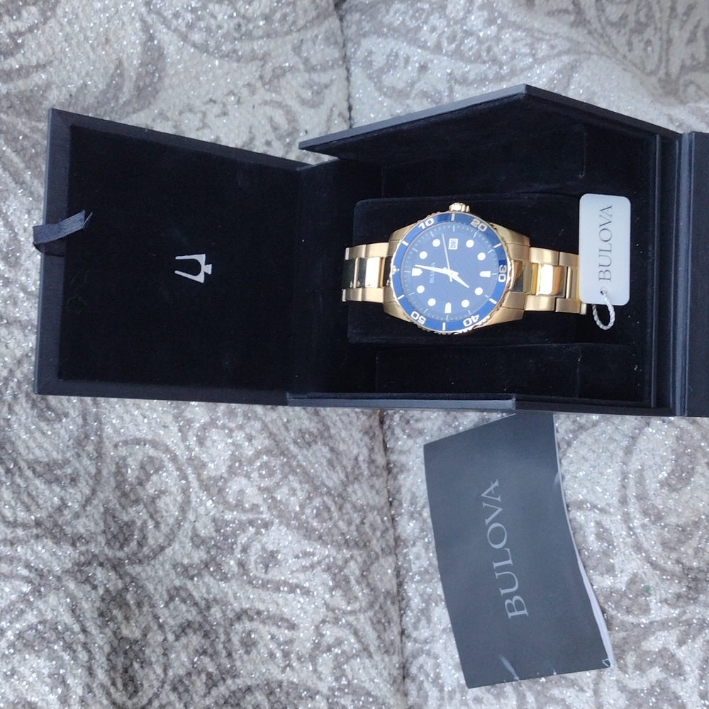 (SOLD)Bulova Men's Quartz Gold-Tone Date Indicator Blue Dial Watch 43mm 98A197 - Picture 2 of 12